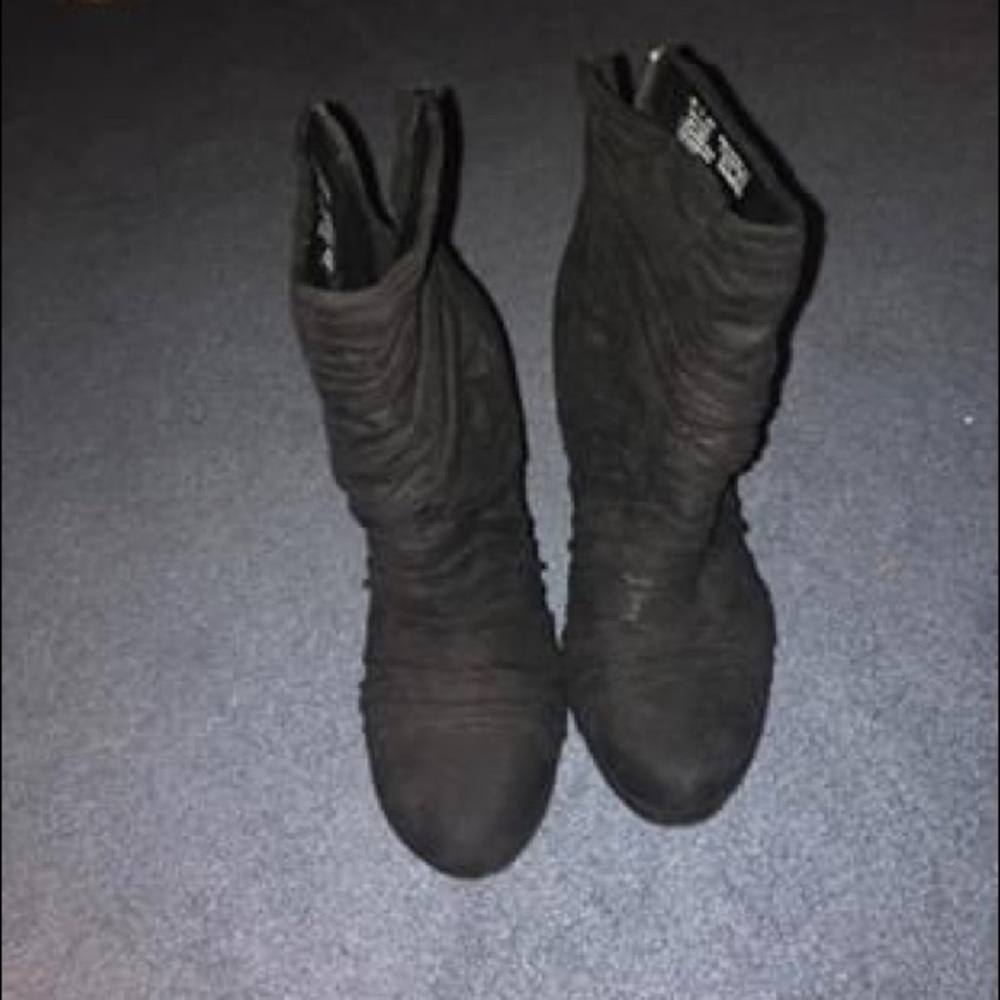 Apt 9 ankle boots